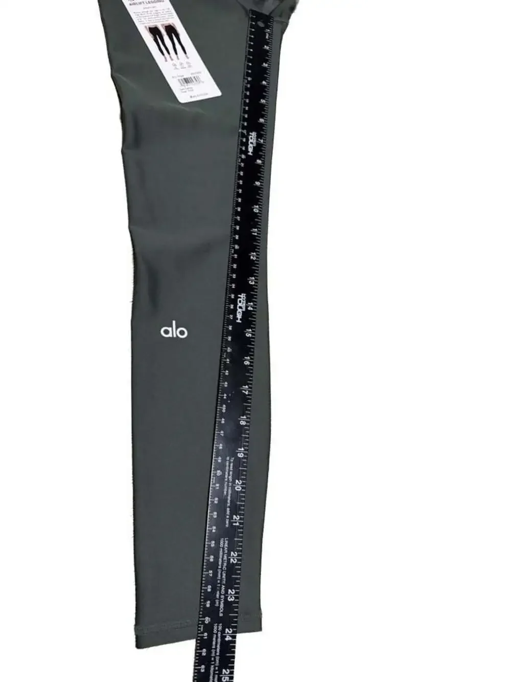 Alo Yoga 7/8 High-Waist Airlift Legging in Dark Cactus, Size XXS